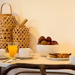 Five Stars Combro 77 Appartement