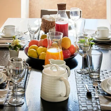 Apartamento Five Stars Combro 77 *