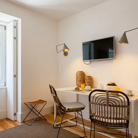 Appartement Five Stars Combro 77