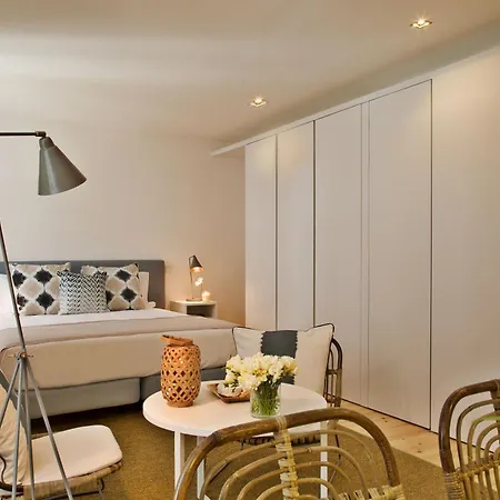 Apartment Five Stars Combro 77