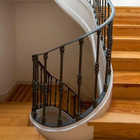 Apartment Five Stars Combro 77 *